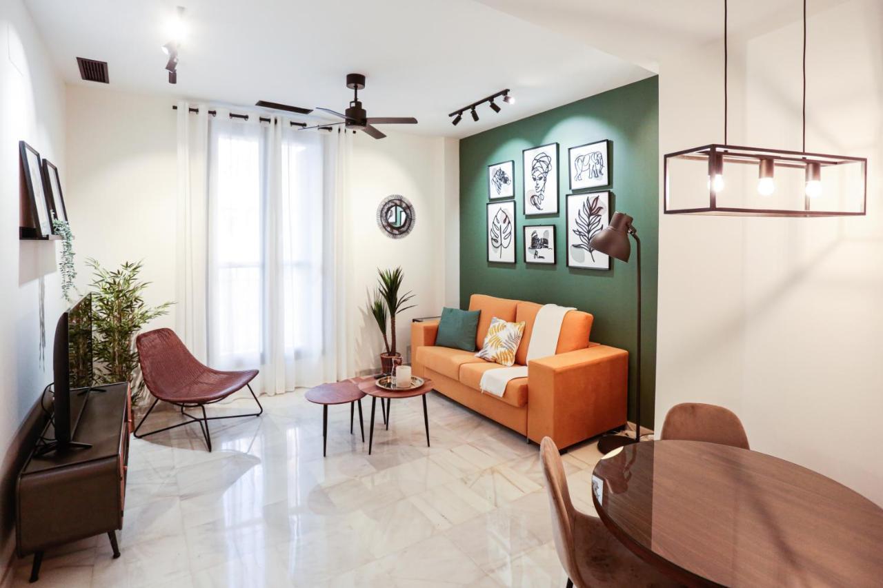 Monkeys Apartments Cervantes Севилья Экстерьер фото